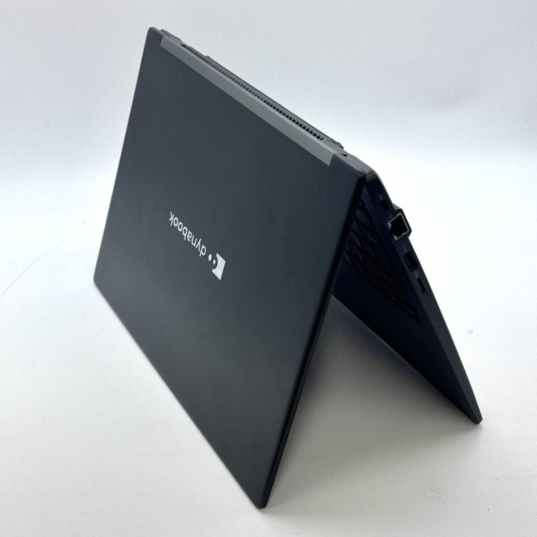 dynabook G83/HS i7 11世代 512GB Office2024