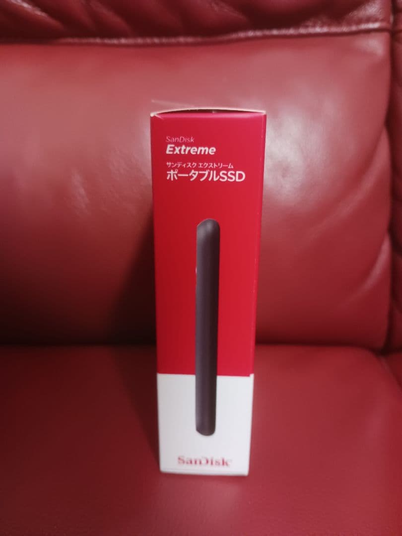 新品未使用　SanDisk Extreme ポータブルSSD 4TB