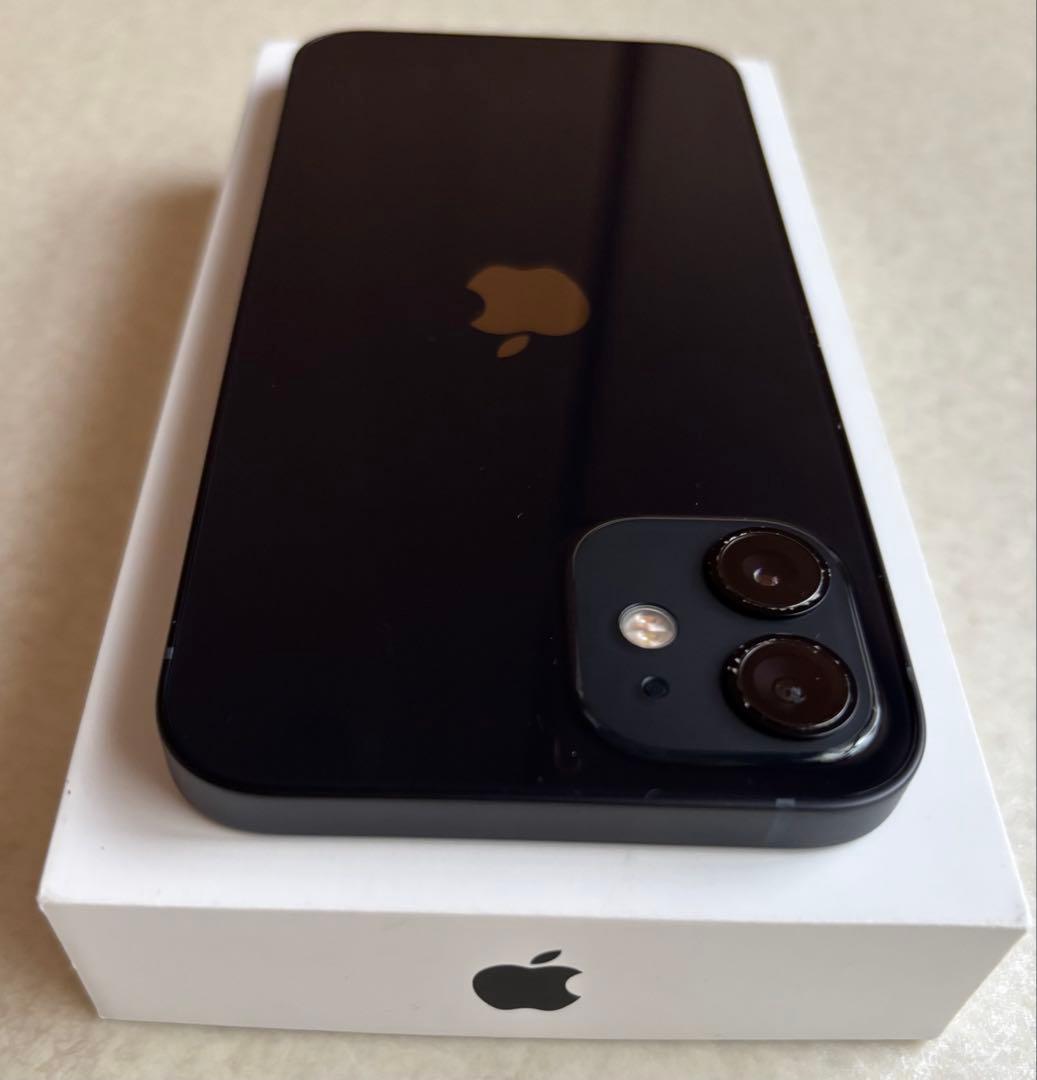 iPhone12 64GB ブラック　バッテリー容量95% SIMフリー