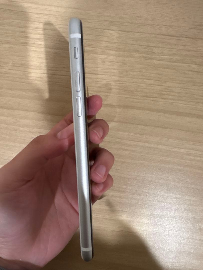 Apple iPhone SE2ホワイト SIMフリー