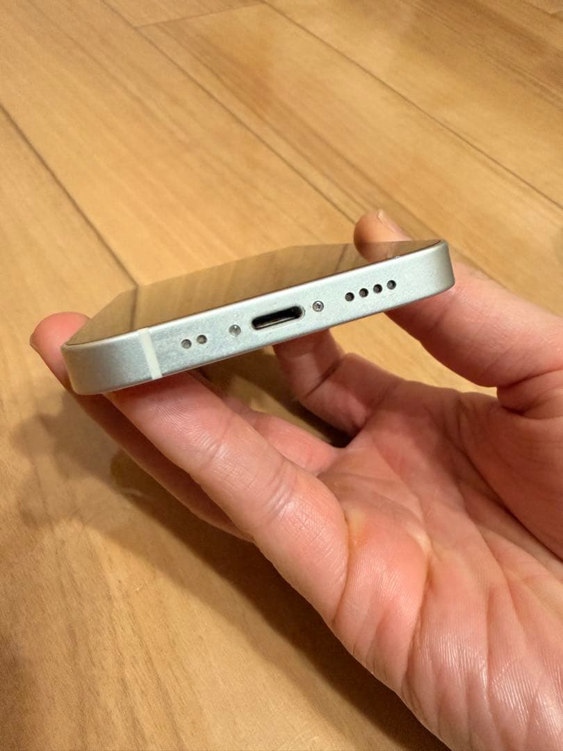 Apple iPhone 13 mini スターライト 本体
