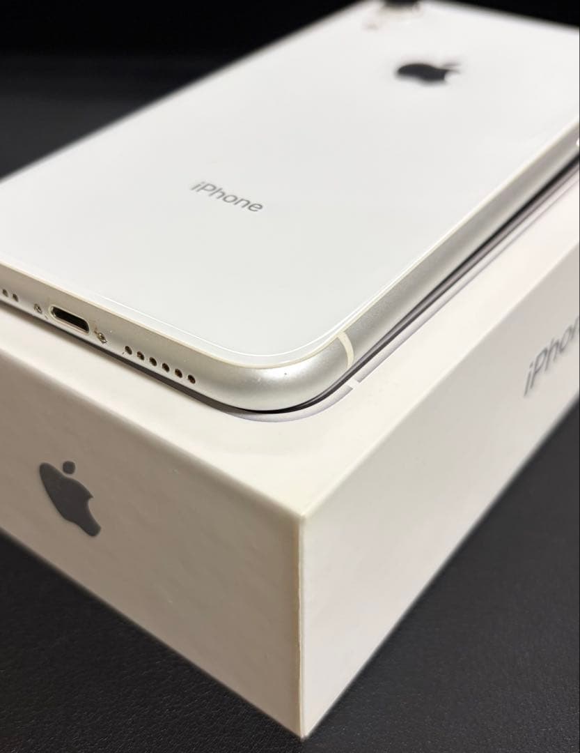 iPhone XR 128GB SIMフリー 純正イヤホン付 美品