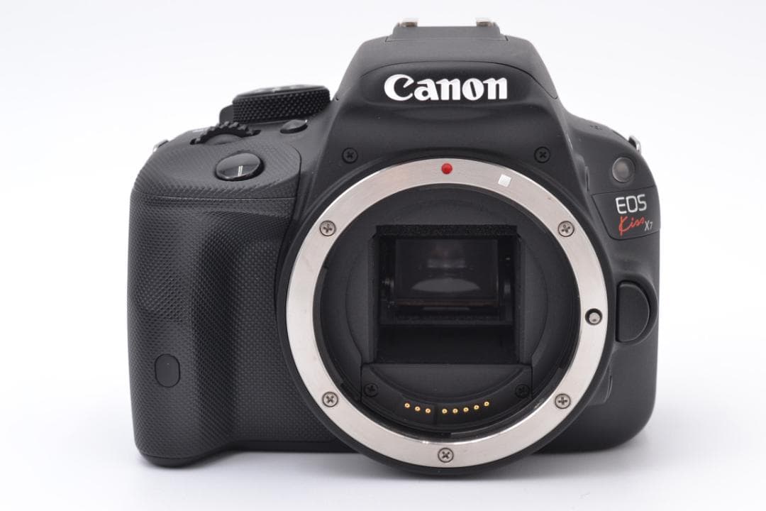 ■ 美品 S数極少 ■ キャノン　Canon Kiss X7 ダブルレンズセット