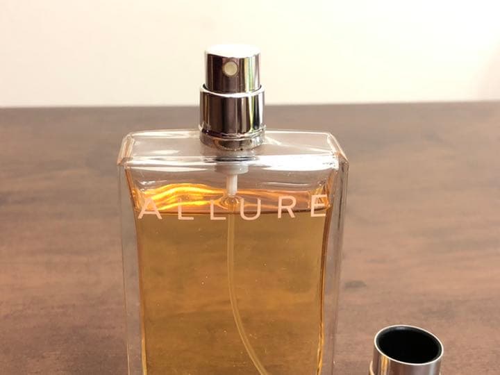 シャネル アリュール CHANEL ALLURE オードトワレ　香水　50ml