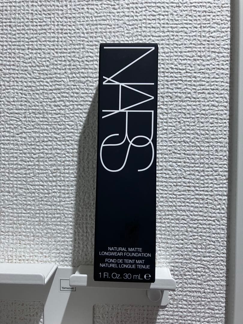 NARS ナチュラル ロングウェア ファンデーション 04788 30ml