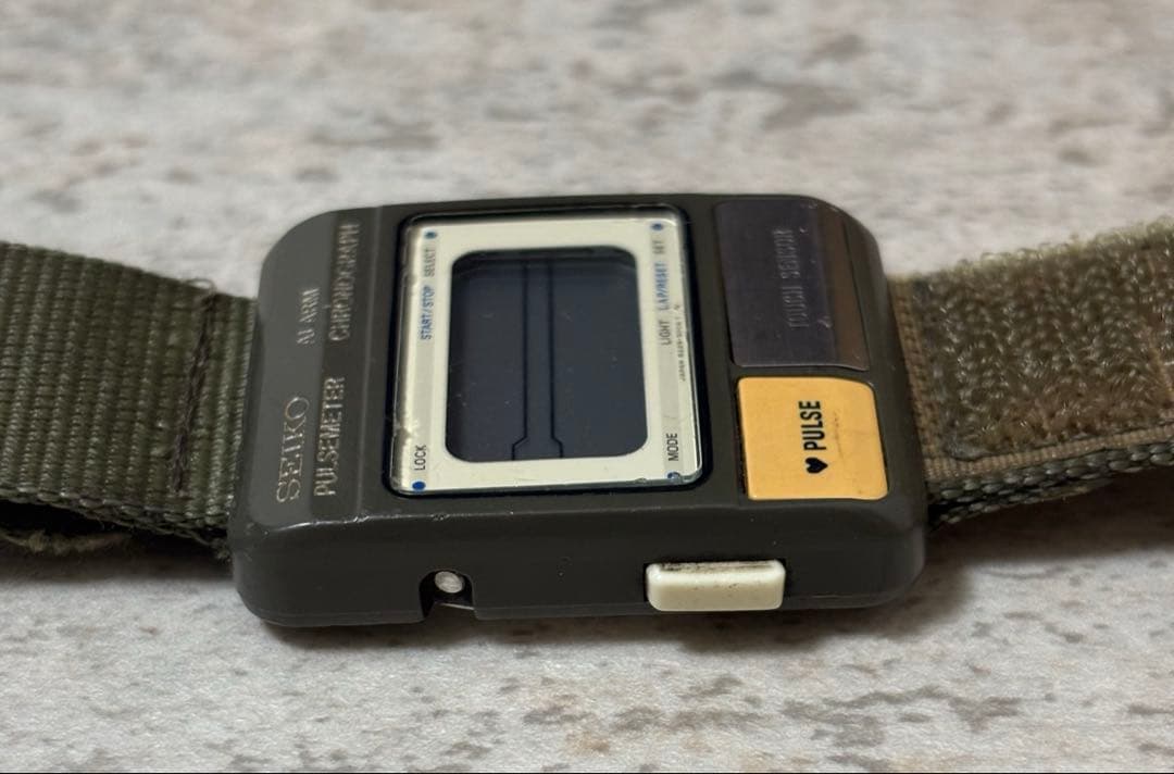 SEIKO PULSEMETER オリーブ