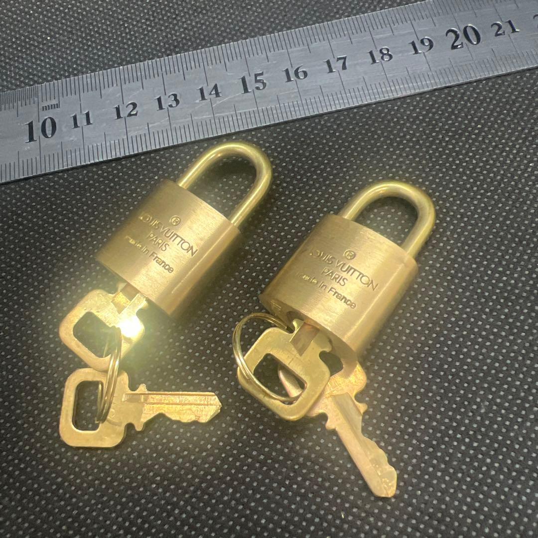 Louis Vuitton 南京錠 2点セット　各鍵2本付き 311 旅行　防犯
