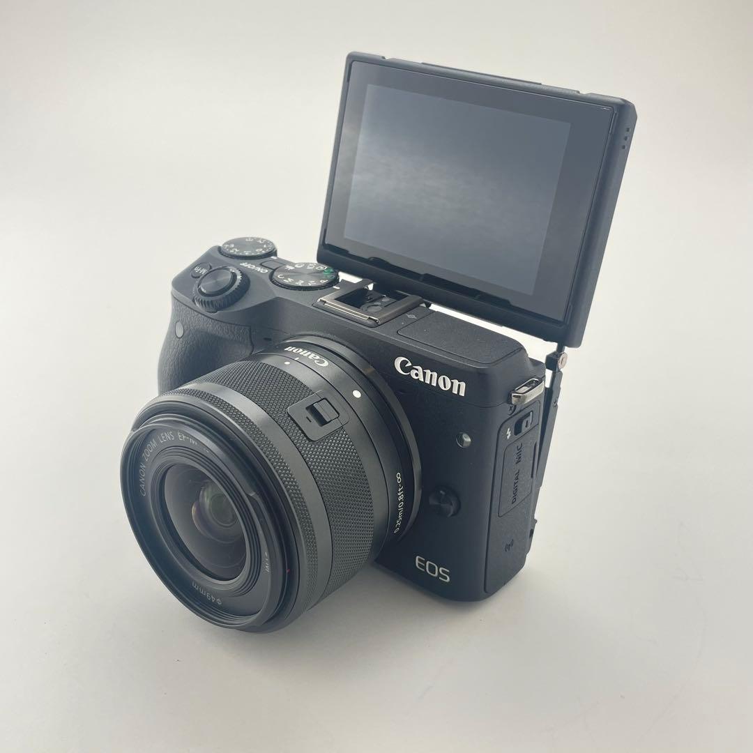 【carzoo】Canon EOS M3 ブラック標準ズームレンズキット