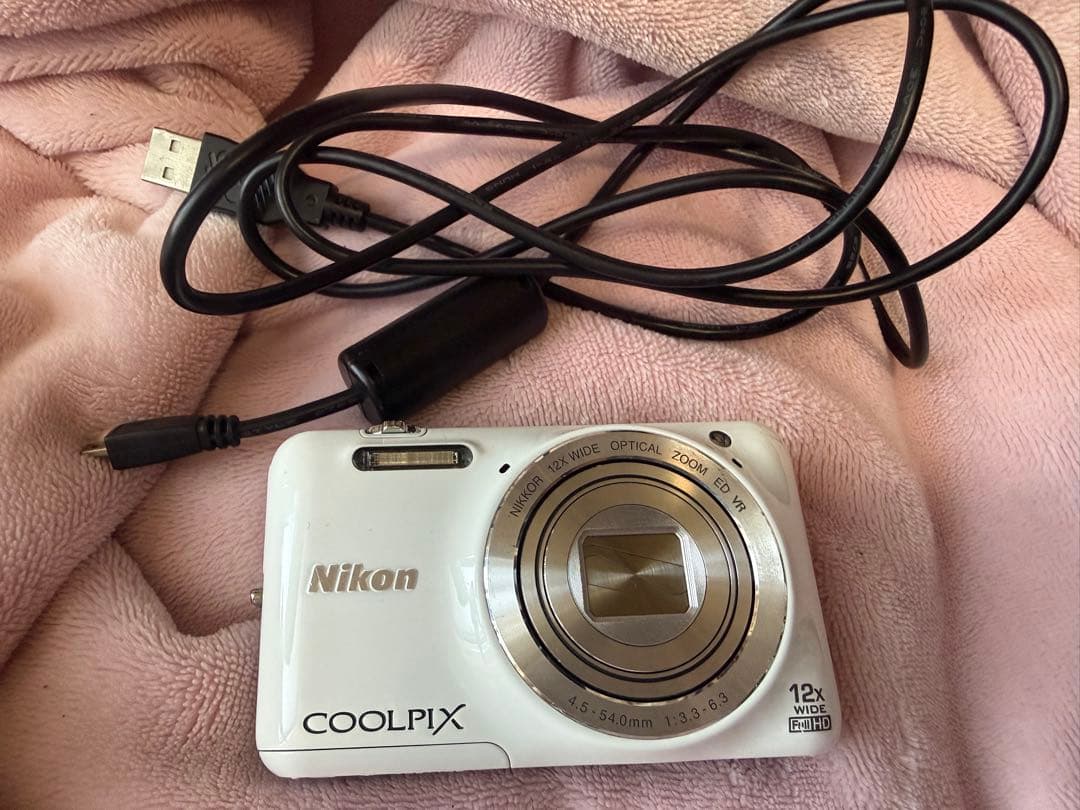 【美品】Nikon COOLPIX S6600 動作確認済み 充電器付き