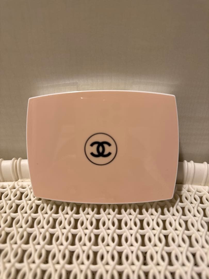 CHANEL LE BLANC パウダーファンデーションBD01