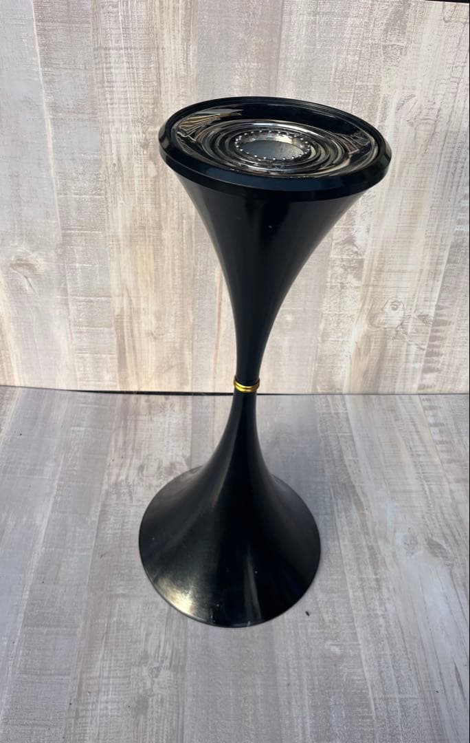 昭和レトロ　ミッドセンチュリー　幾何学な灰皿　約57cm