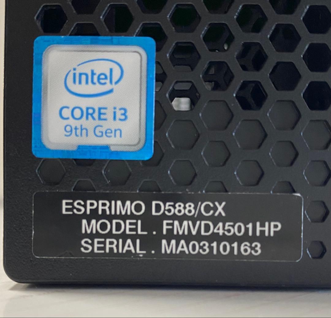 Fujitsu ESPRIMO D588/CX デスクトップPC