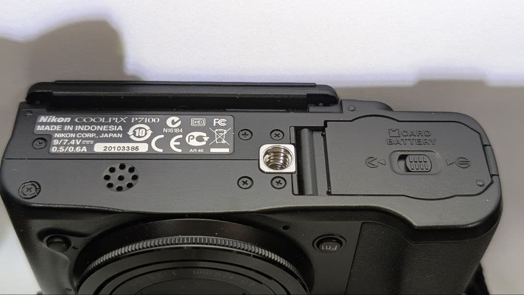 【伊丹】Nikon COOLPIX P7100 ブラック 本体