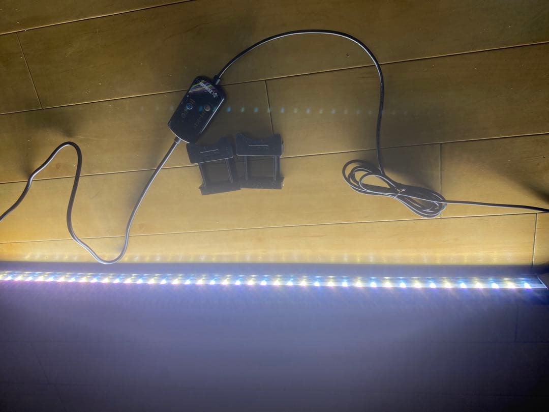 ゼンスイ　マルチカラーＬＥＤ２　９００　リモコン付き　９０ｃｍ水槽