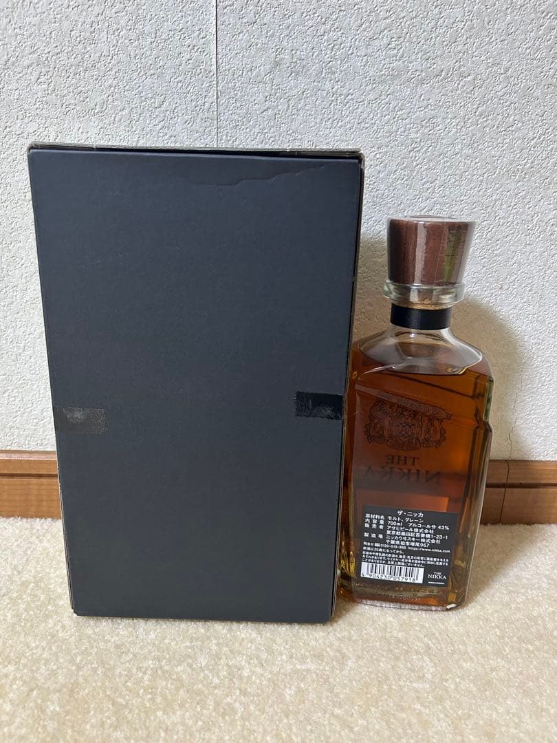 THE NIKKA 700ml 43% ウイスキー