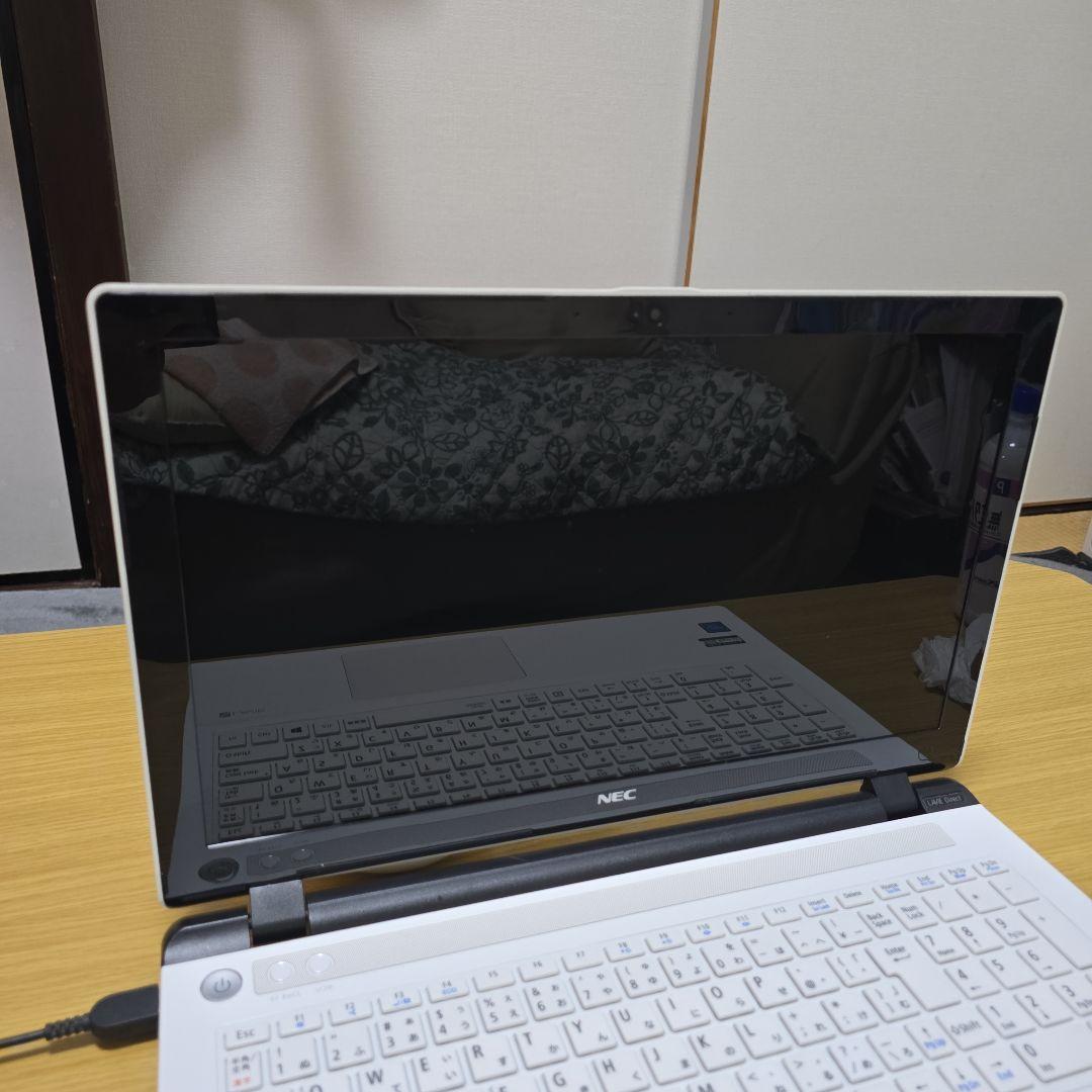 ノートパソコン　nec lavie pc-gn17cjsa6　美品