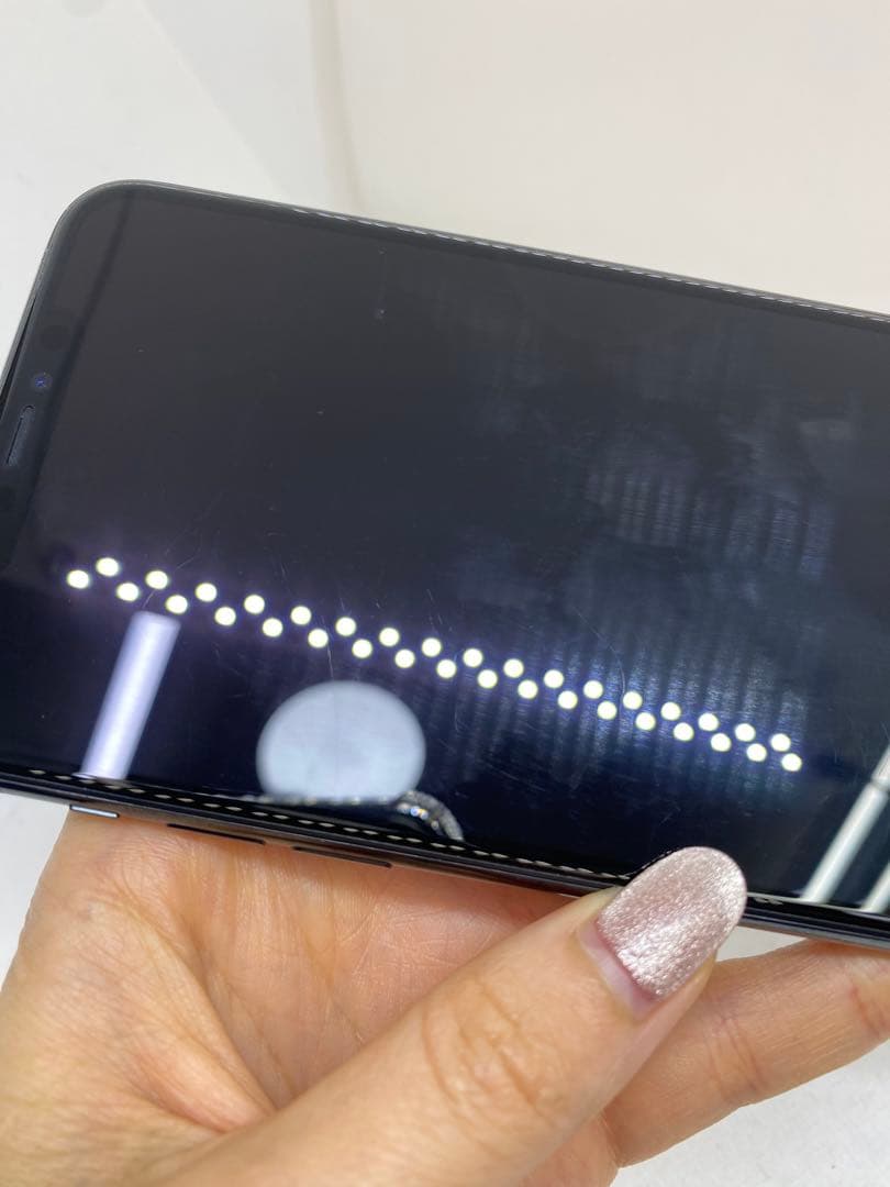 Iphone 11 Pro Max 64GB Sim フリー　93047