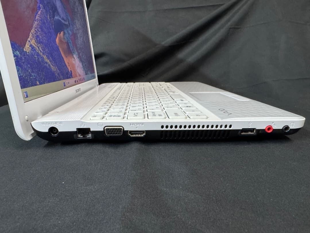 【初期化動作確認済】SONY VAIO ノートパソコン VPCEH39FJ