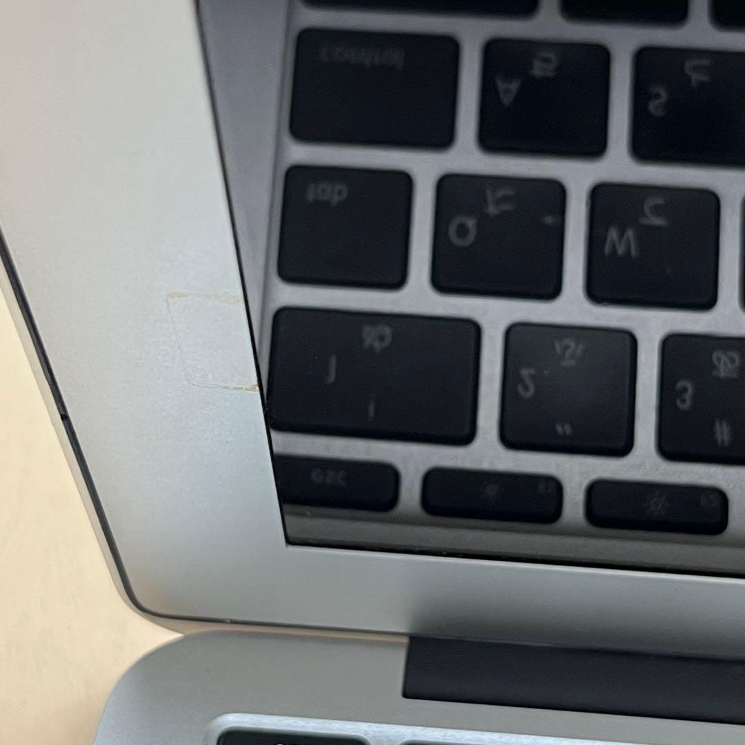 MacBook本体 MacBook Air (11-inch, Early 2014)