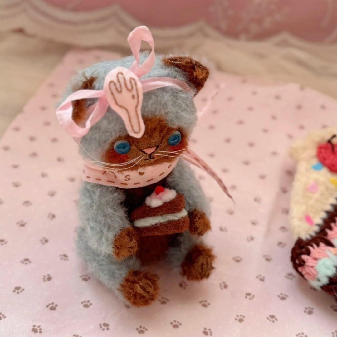 チョコミントキャット ねこ アーティストベア 海外作家様 ハンドメイド 置物