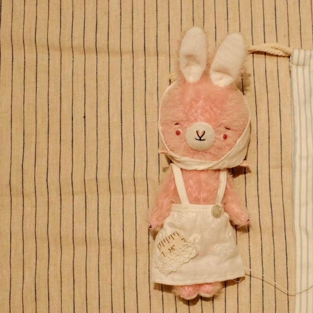 桃色のうさぎちゃん ぬいぐるみ 海外作家様 ハンドメイド 兎 テディバニー