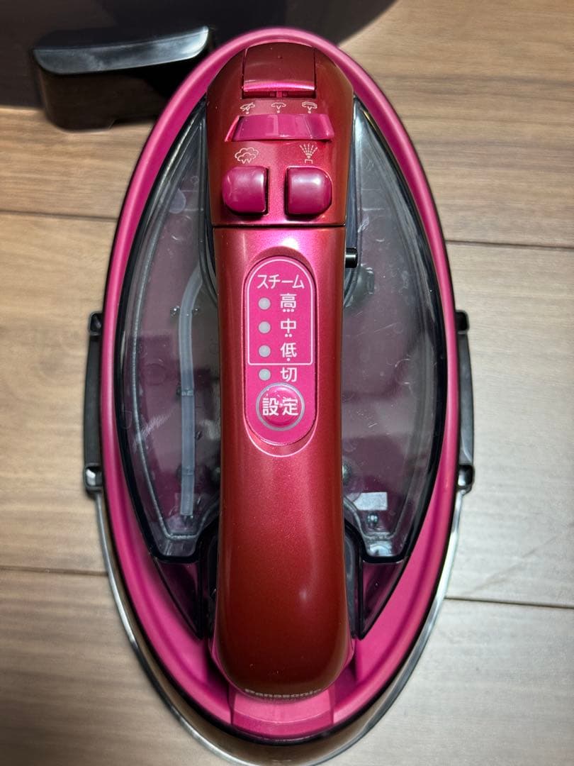 Panasonic コードレススチームアイロン NI-WL706 ピンク