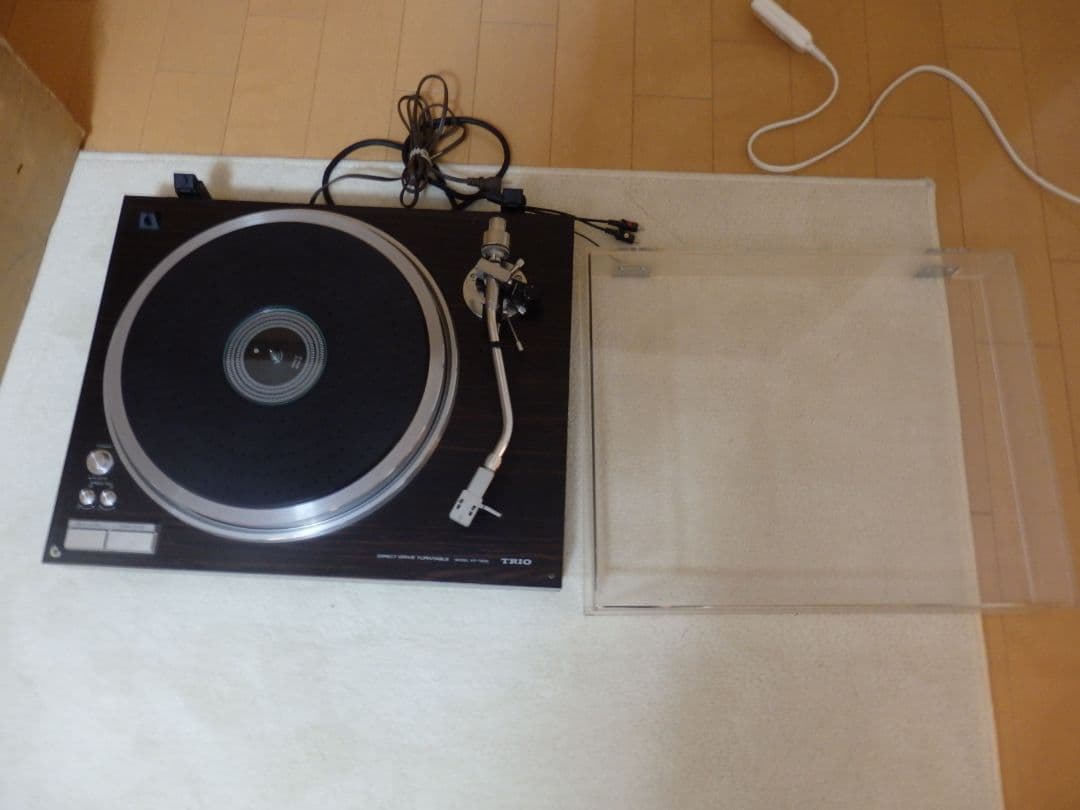 TRIO　レコードプレーヤー　KP-7600