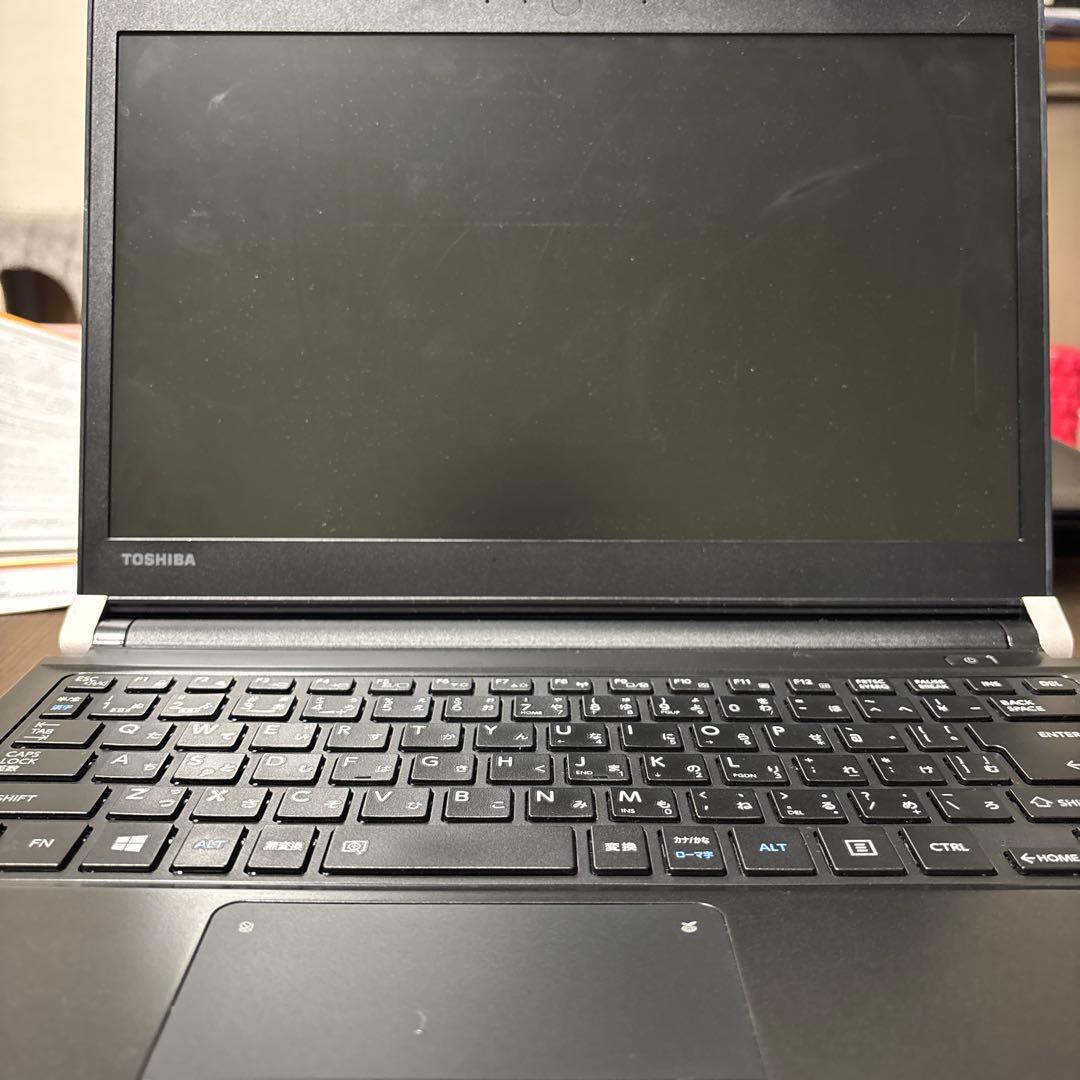 TOSHIBA dynabook Intel Core i3ノートPC