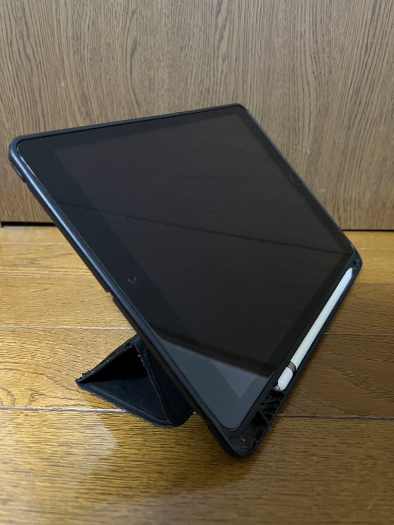 美品　Apple iPad (第9世代) 64GB スペースグレー　正規品