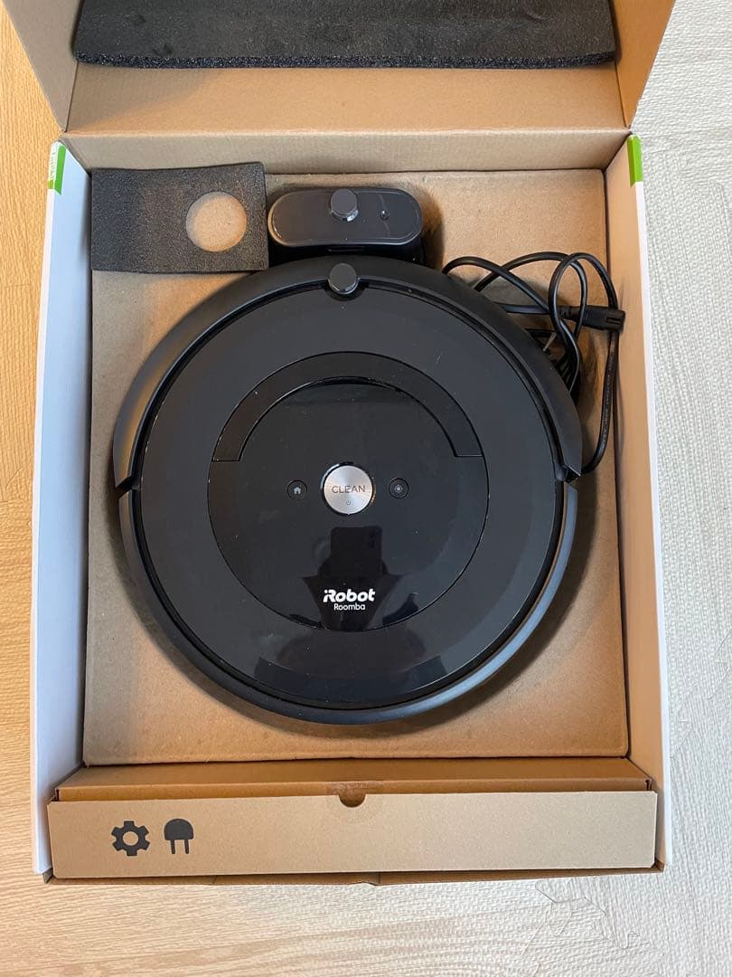 Roomba ブラック ロボット掃除機 本体　替え部品付き