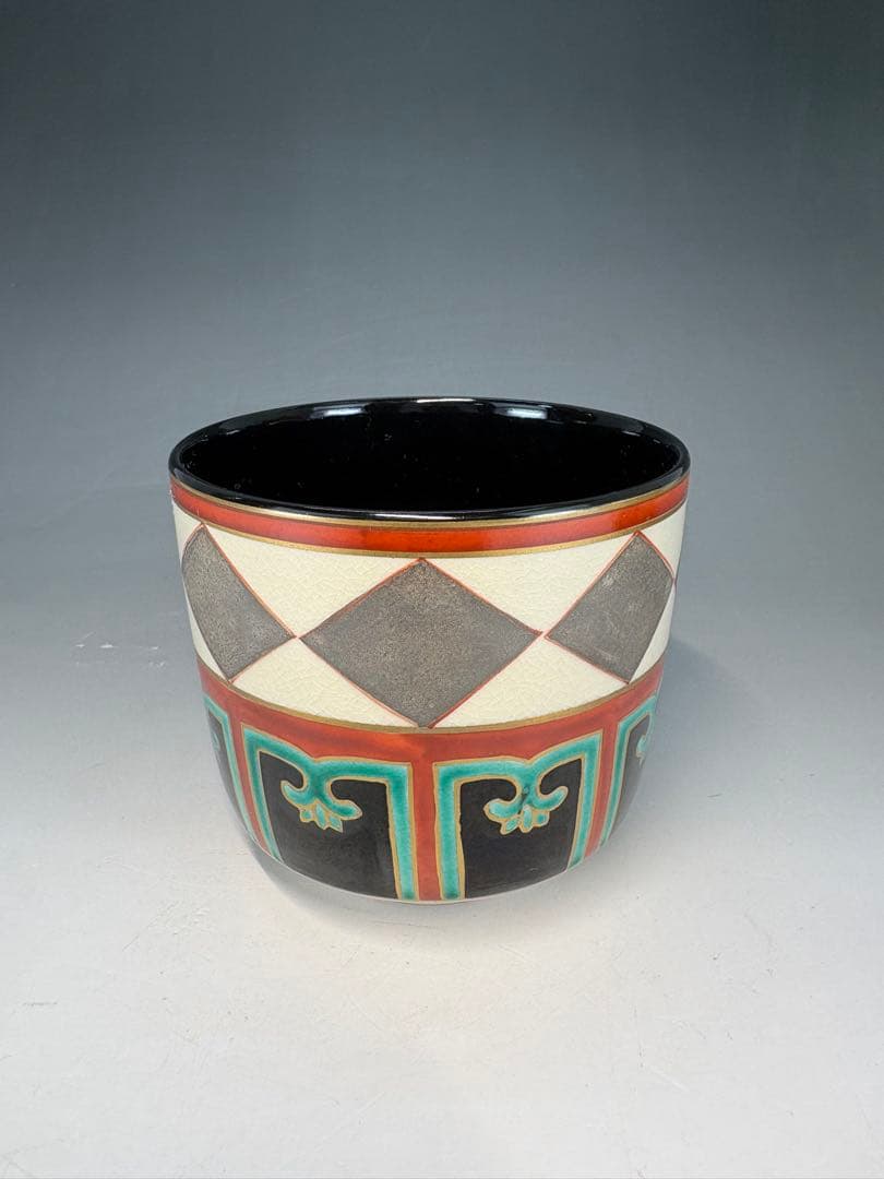 ★中古品★茶道具　喜泉造　色絵銀菱茶碗（共箱）
