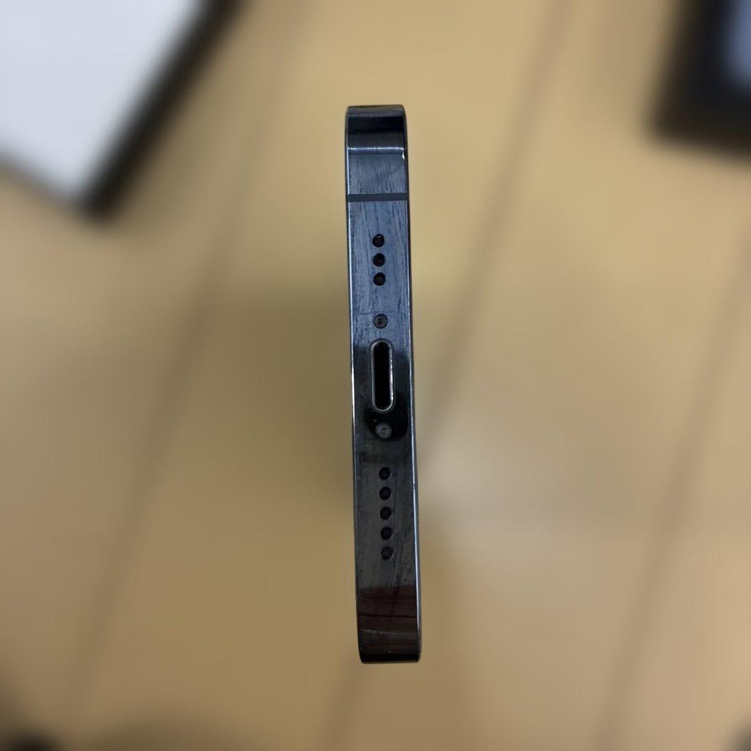 【大幅値下げ】iPhone13Pro 256GB 充電接続不安定/カメラ不調