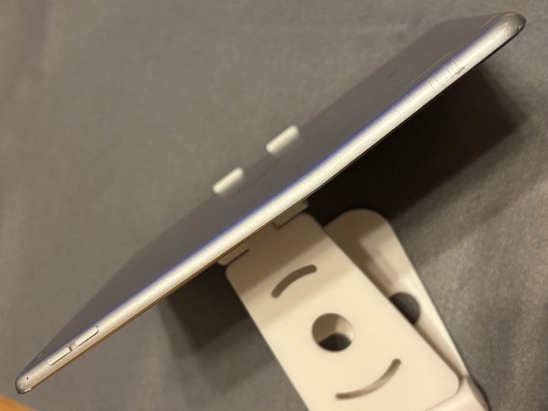 iPad mini4 Wi-Fiモデル　128GB