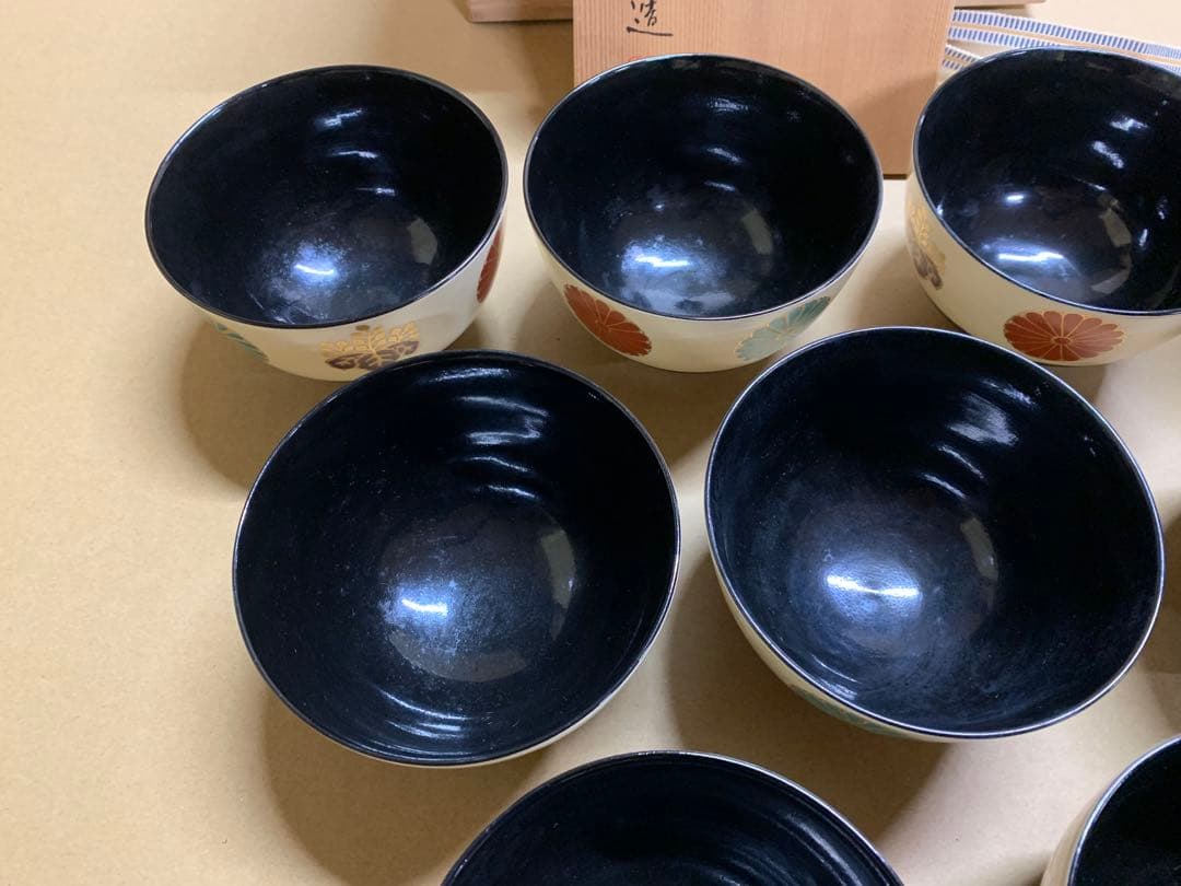 「6327」加藤藤山 黒仁清菊桐文数茶碗 茶碗 十客 共箱 茶道具