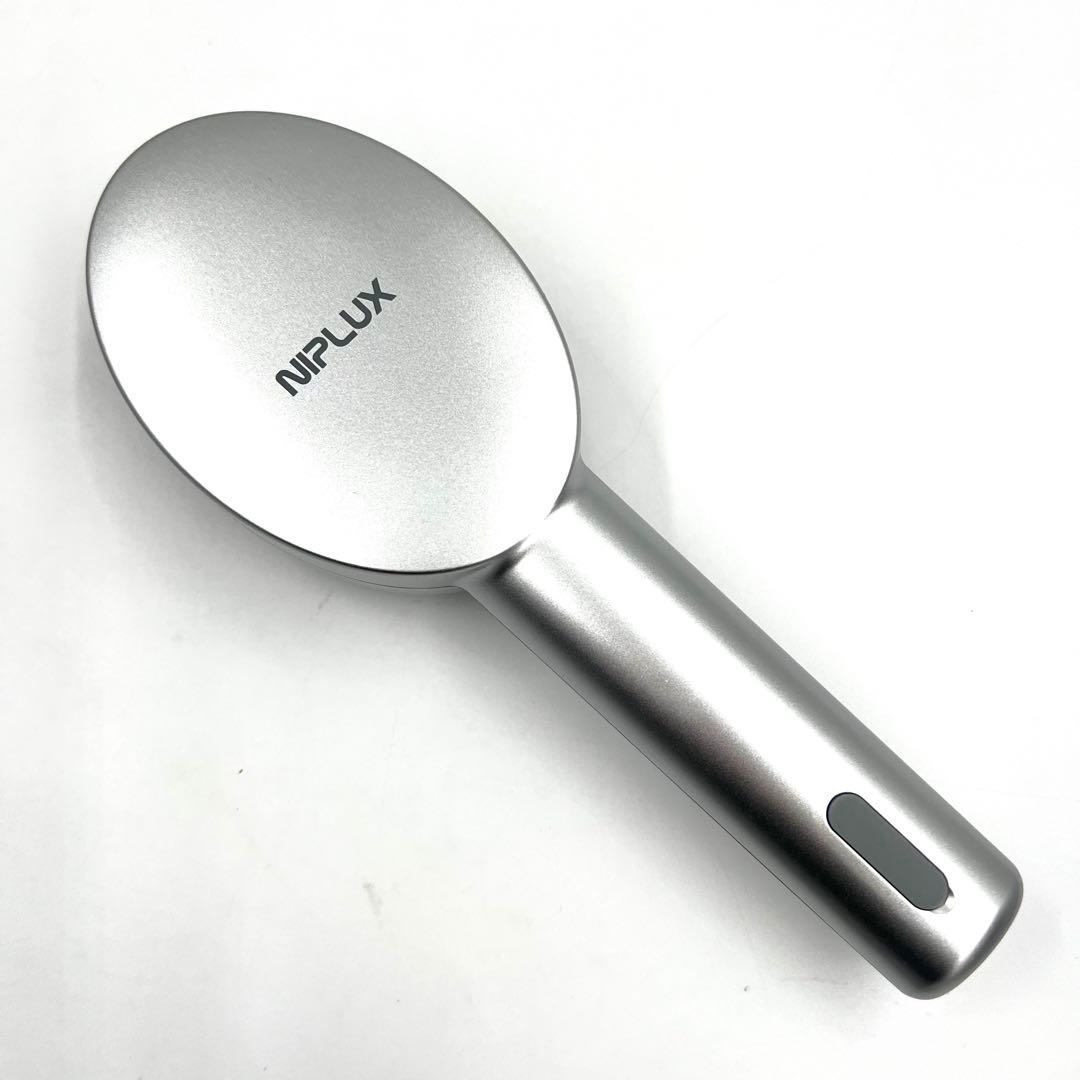 【美品】ニップラックス EMSリフトブラシ NP-ELB23SV頭皮 ボディ