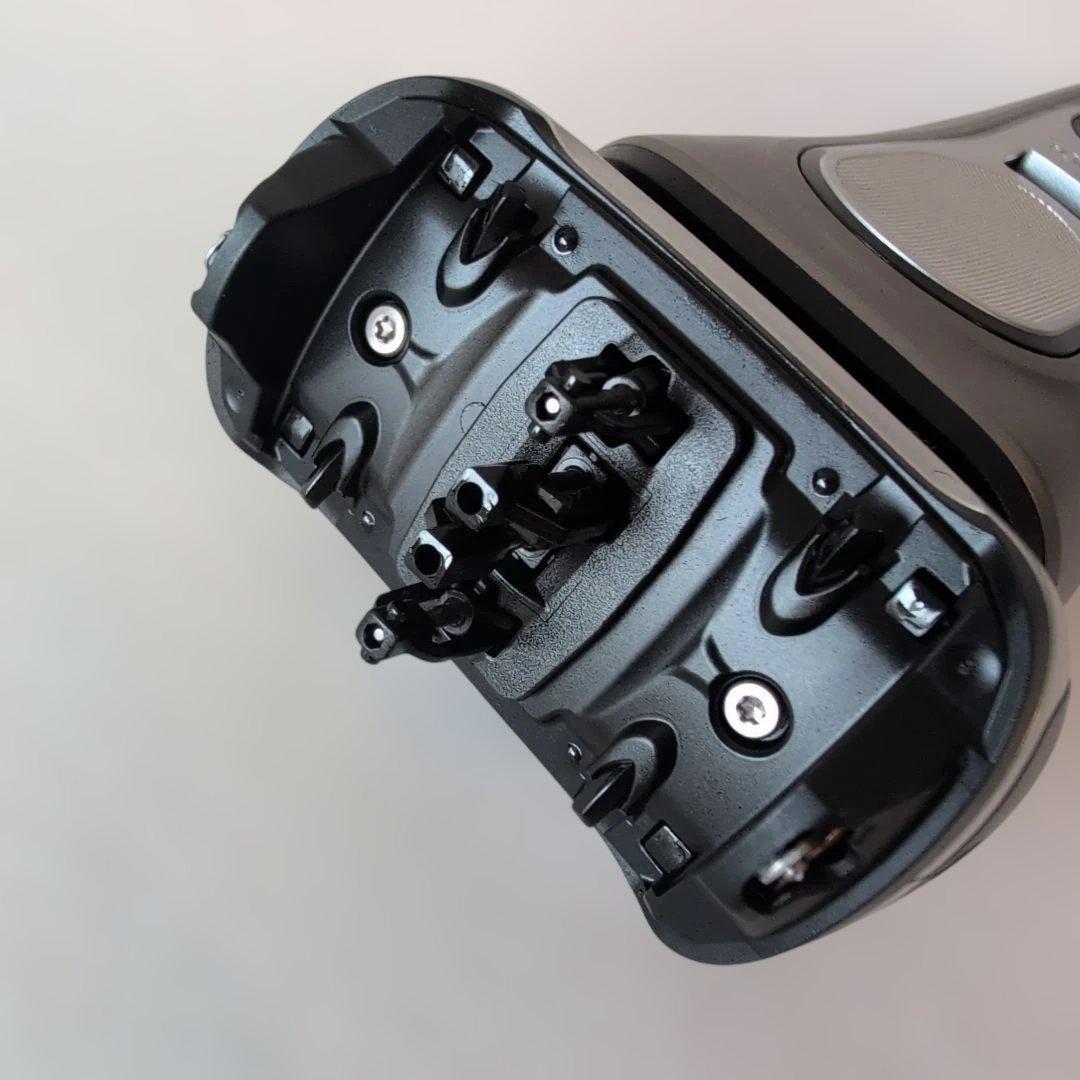 Braun S9 PRO+ Type5793 メンズ電気シェーバー