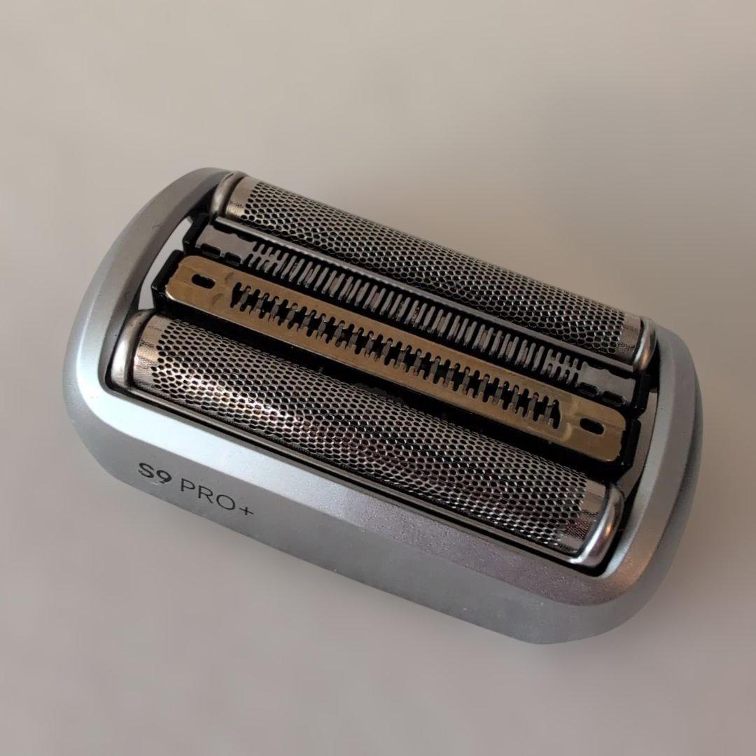 Braun S9 PRO+ Type5793 メンズ電気シェーバー