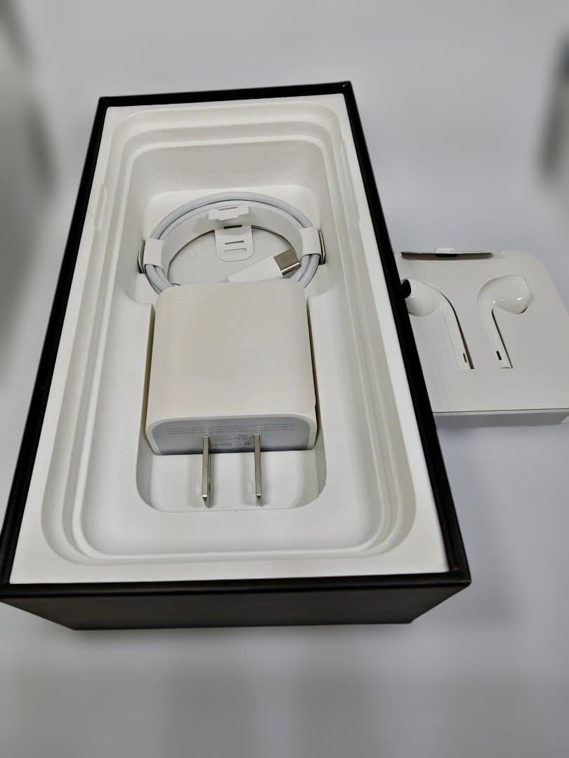 iPhone11Pro シルバー 256GB SIMフリー　おまけ付き