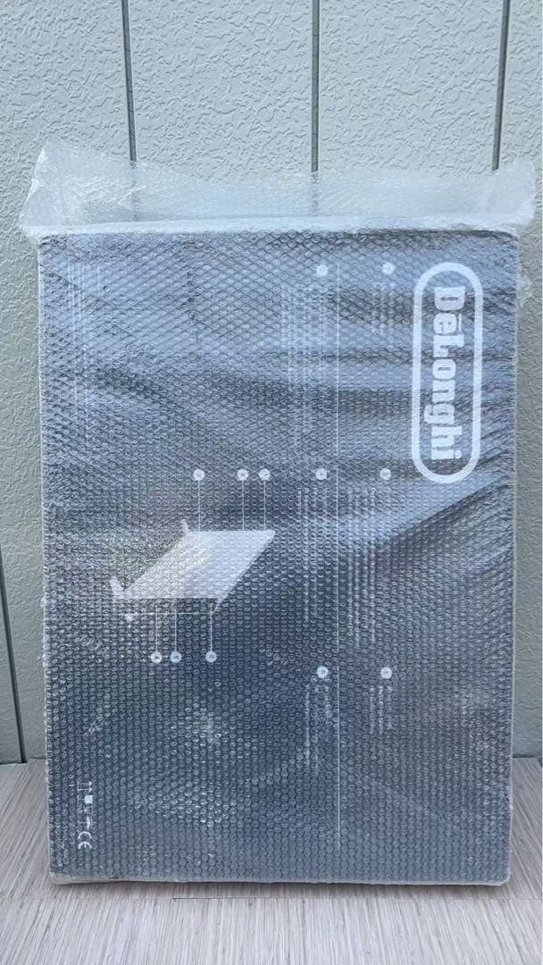 【未使用品】DeLonghi コンベクターヒーター HXJ60L12-WH