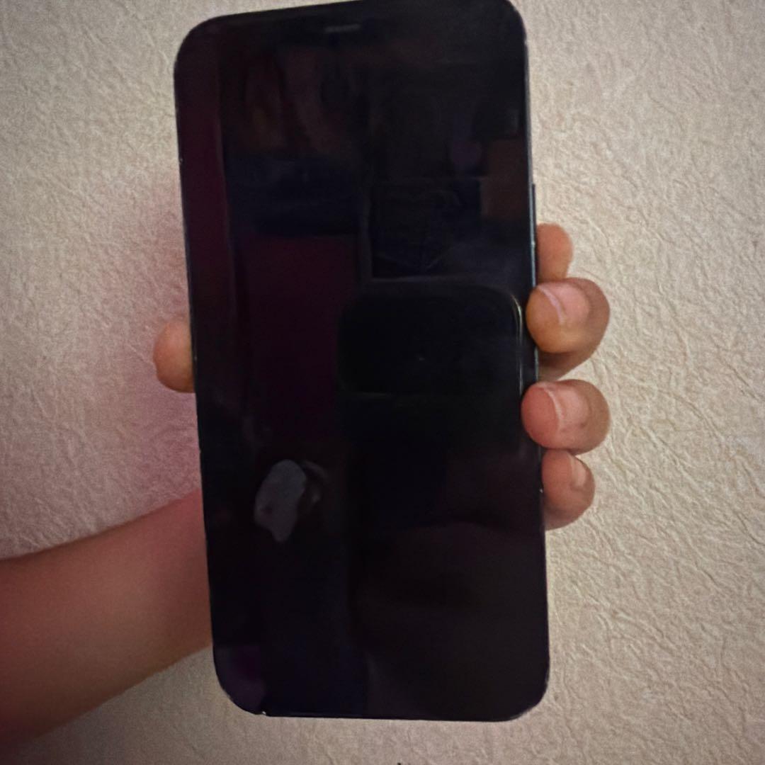 Apple iPhone 12 ブラック 本体