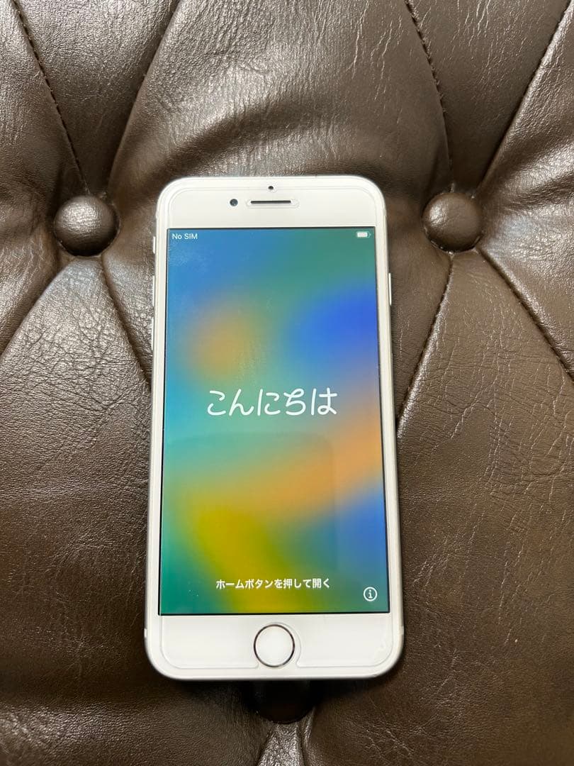 iPhone8 256GB シルバー