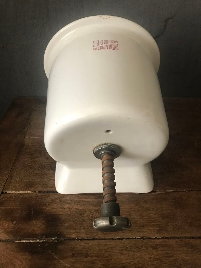 イギリスアンティーク　陶器　スライサー
