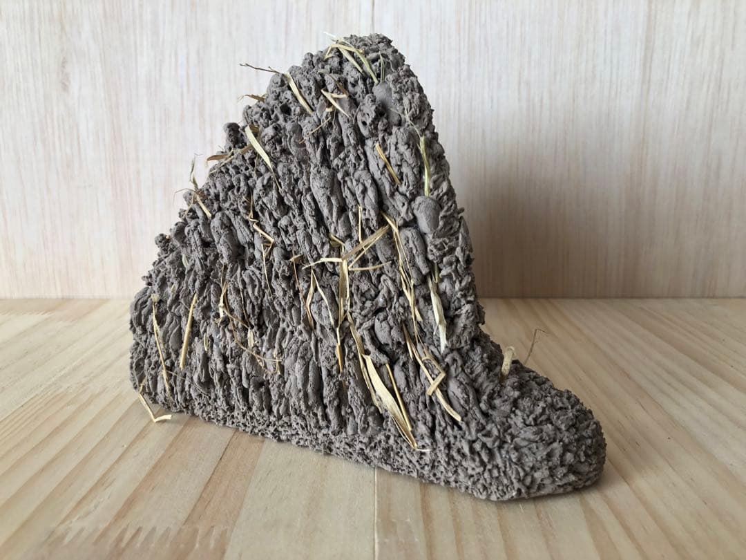 ツバメの人工巣　壁付け用タイプ板貼り付き　新品・未使用品