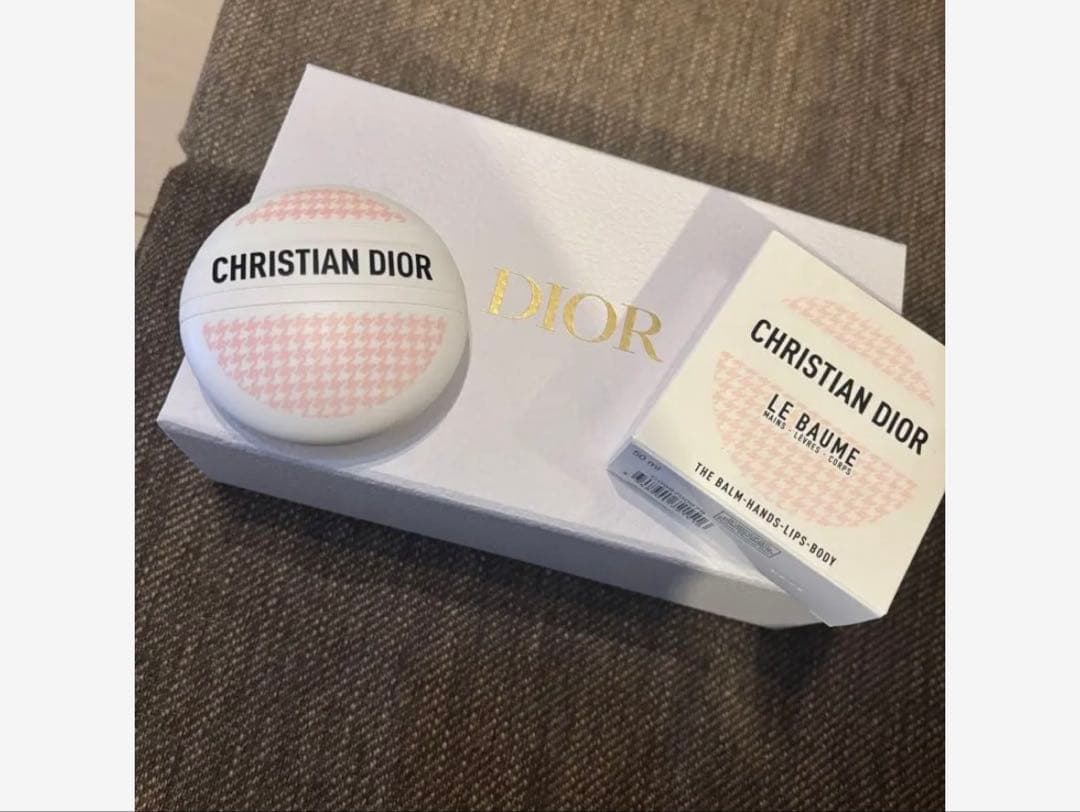 DIOR ハンドクリーム