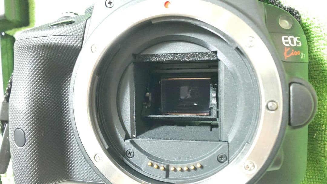Canon EOS kiss X7 キヤノン一眼レフデジタルカメラ APS-C