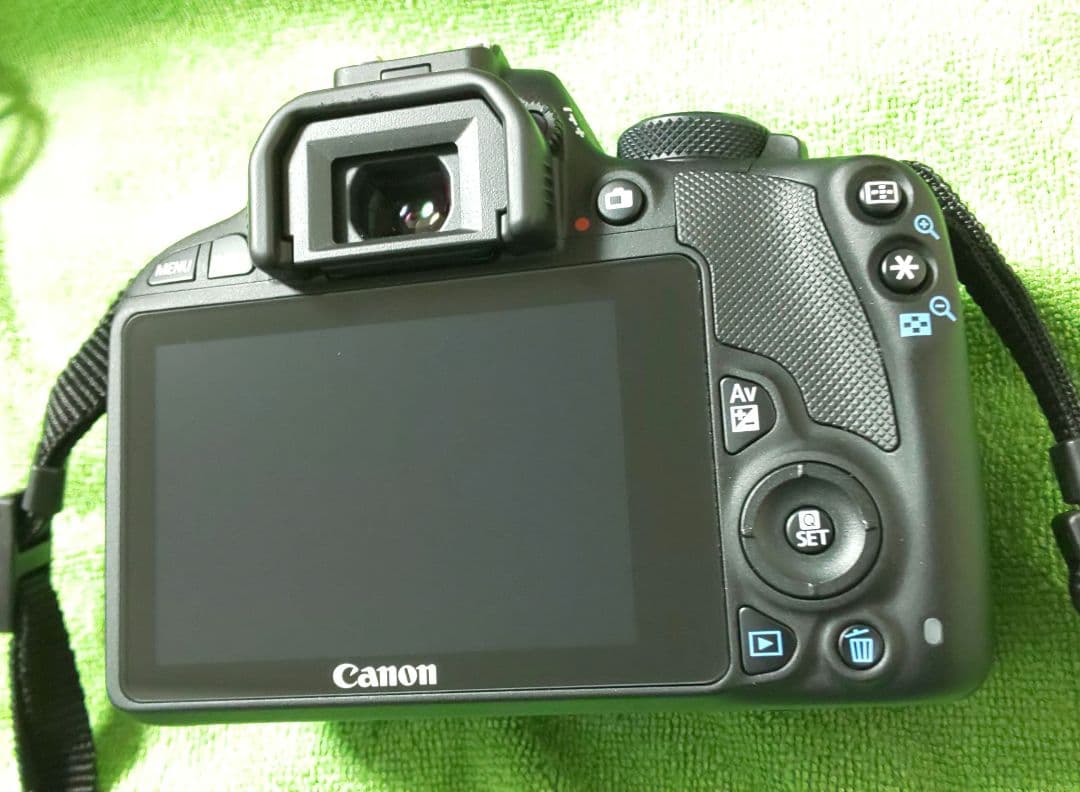 Canon EOS kiss X7 キヤノン一眼レフデジタルカメラ APS-C