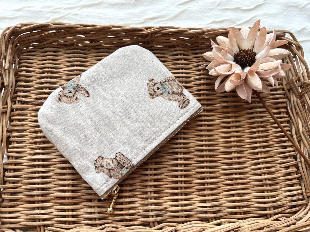 専用✳︎SALE✳︎ハンドメイド✳︎ポーチ付きティッシュケース　テディベアリネン生地