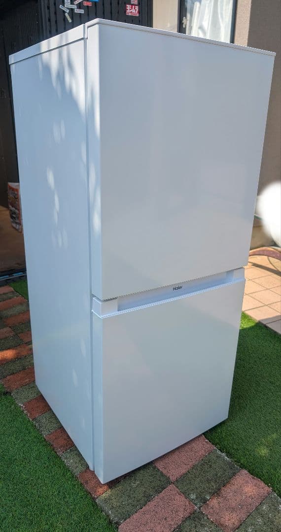 ハイアール2ドア冷蔵庫　121Ｌ　jr−nf121c（W）引取可能　2025年製