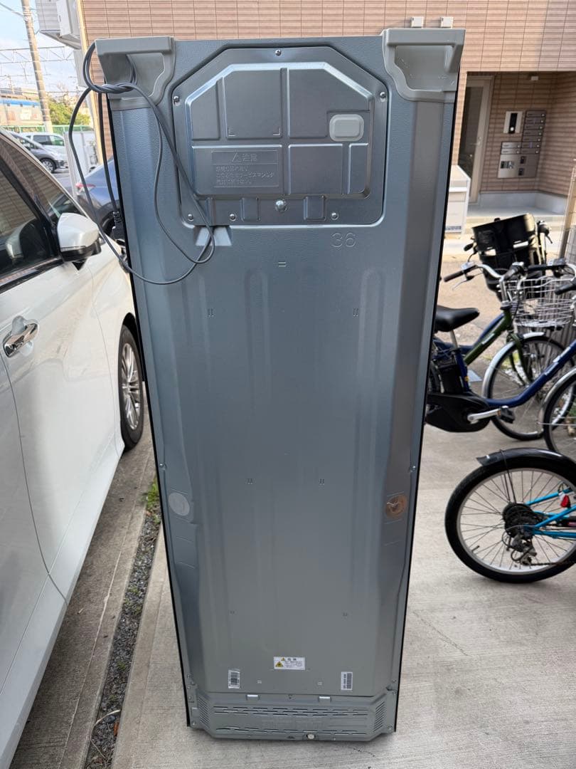 【極美品】2024年製 TOSHIBA 3ドア冷蔵庫 GR-V36SV 356L