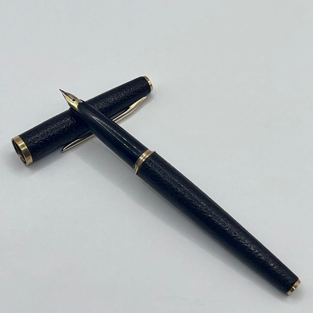 SAILOR ブラック 万年筆 18Kペン先